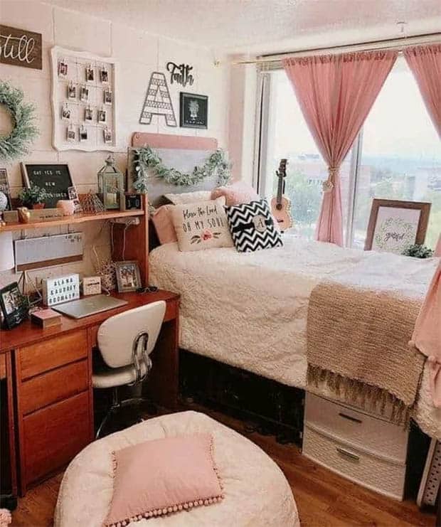 Small Bedroom Ideas - Storage Solution For Small Bedrooms