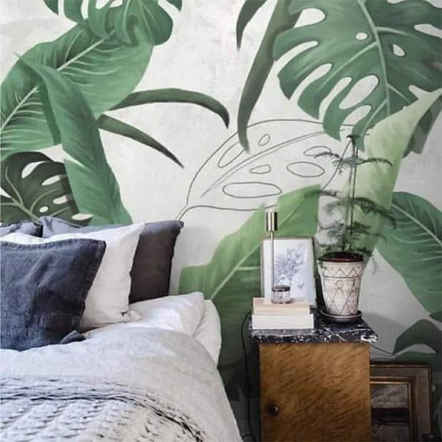 Small Bedroom Ideas - Painting on The Wall