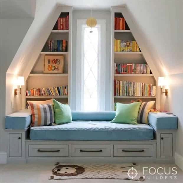 Small Bedroom Ideas - Nook Bed Style
